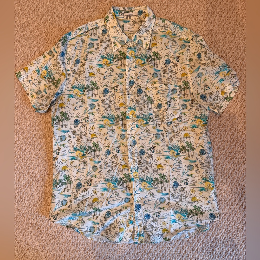 J. Crew Hawaiian Short sleeve button down size M